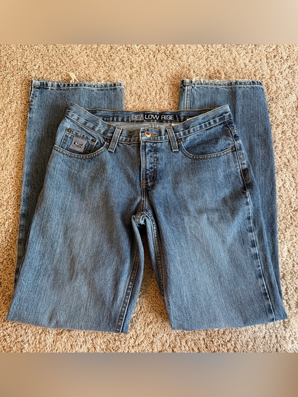 Cruel Girl Vintage 2000s Women's Straight Leg Low-Rise Jeans Med Wash Long Y2K
